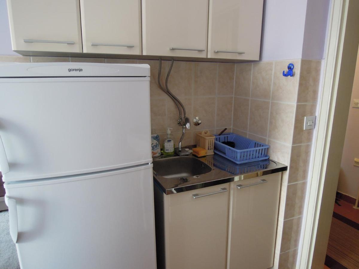 Classic Apartment โนวีซาด ภายนอก รูปภาพ